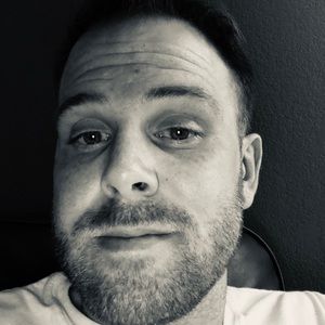 Meet your Posher, Nic